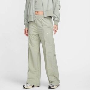 NIKE EVERYTHING WOVENS PANTS